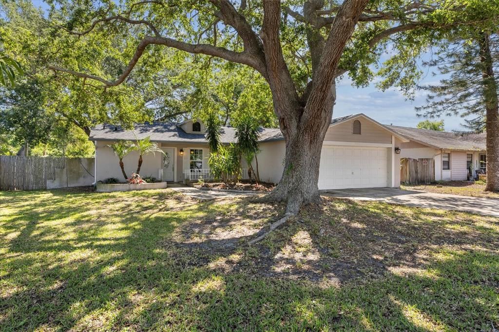 Recently Sold: $400,000 (3 beds, 2 baths, 1240 Square Feet)