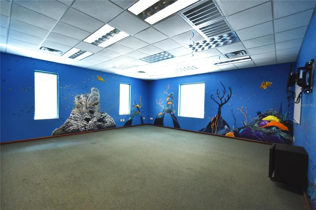 For Sale: $78,975 (0 beds, 0 baths, 21068 Square Feet)