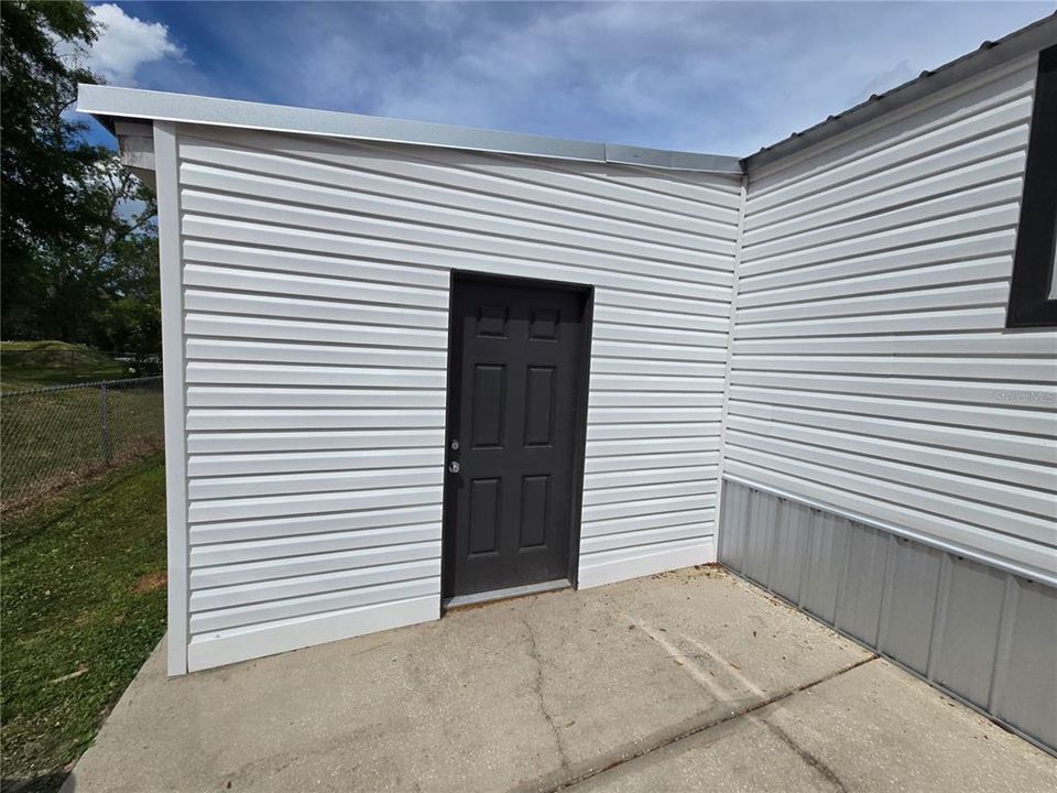 Activo con contrato: $184,999 (2 camas, 2 baños, 812 Pies cuadrados)