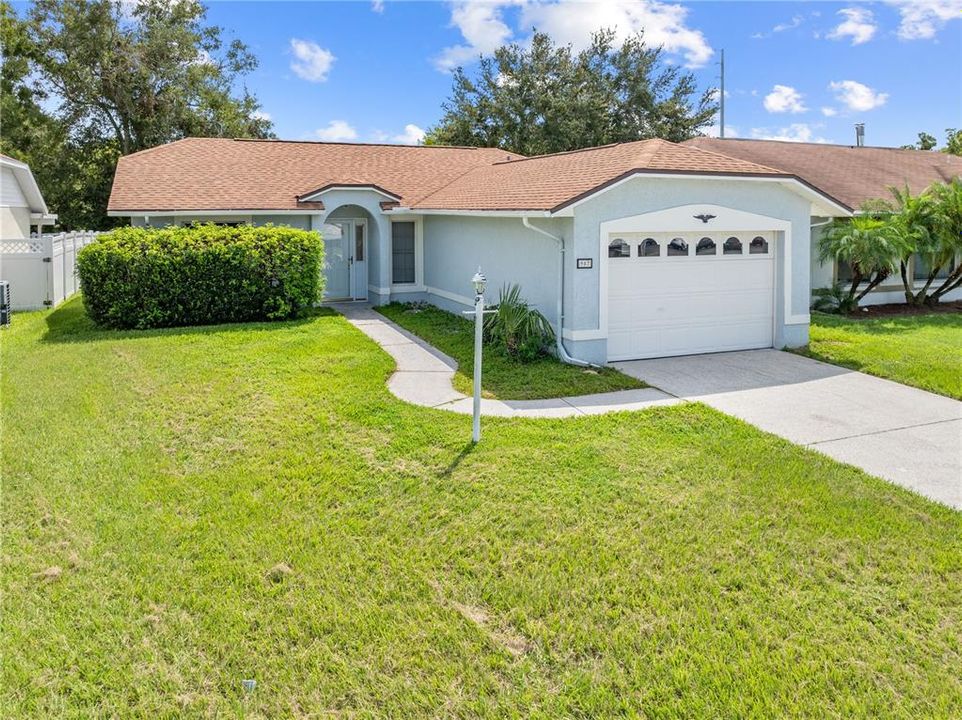 Activo con contrato: $314,000 (3 camas, 2 baños, 1011 Pies cuadrados)