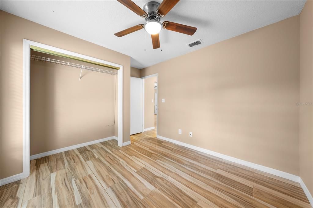 Activo con contrato: $314,000 (3 camas, 2 baños, 1011 Pies cuadrados)