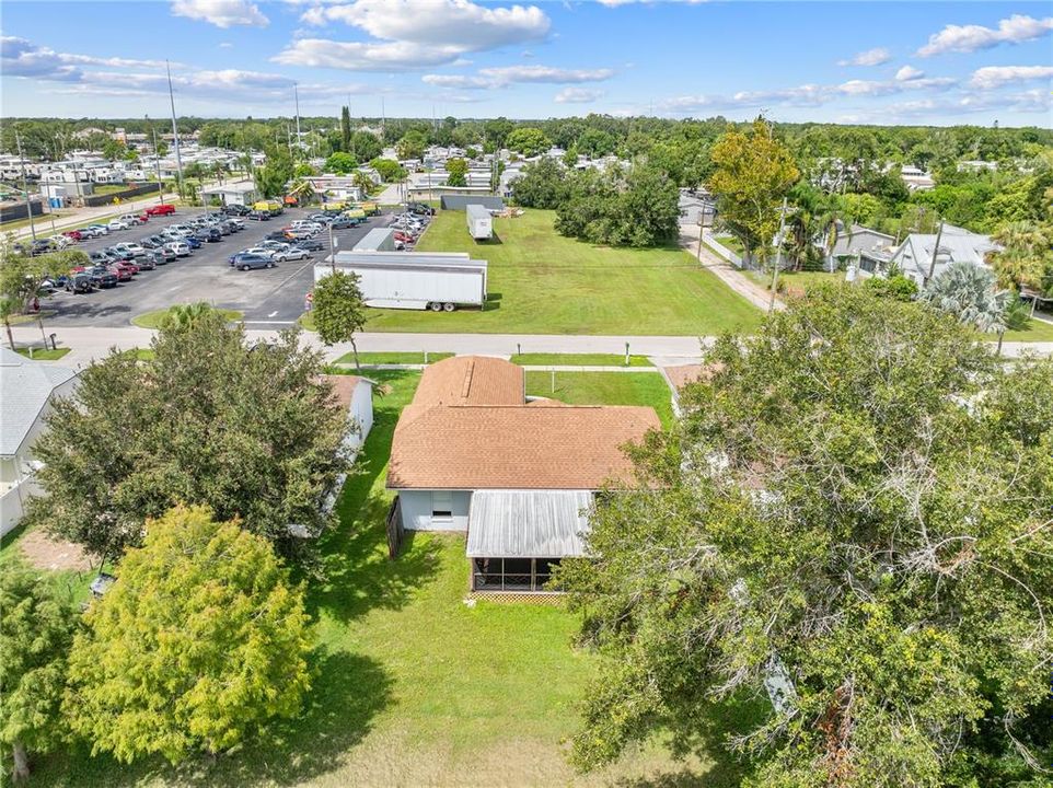 Activo con contrato: $314,000 (3 camas, 2 baños, 1011 Pies cuadrados)