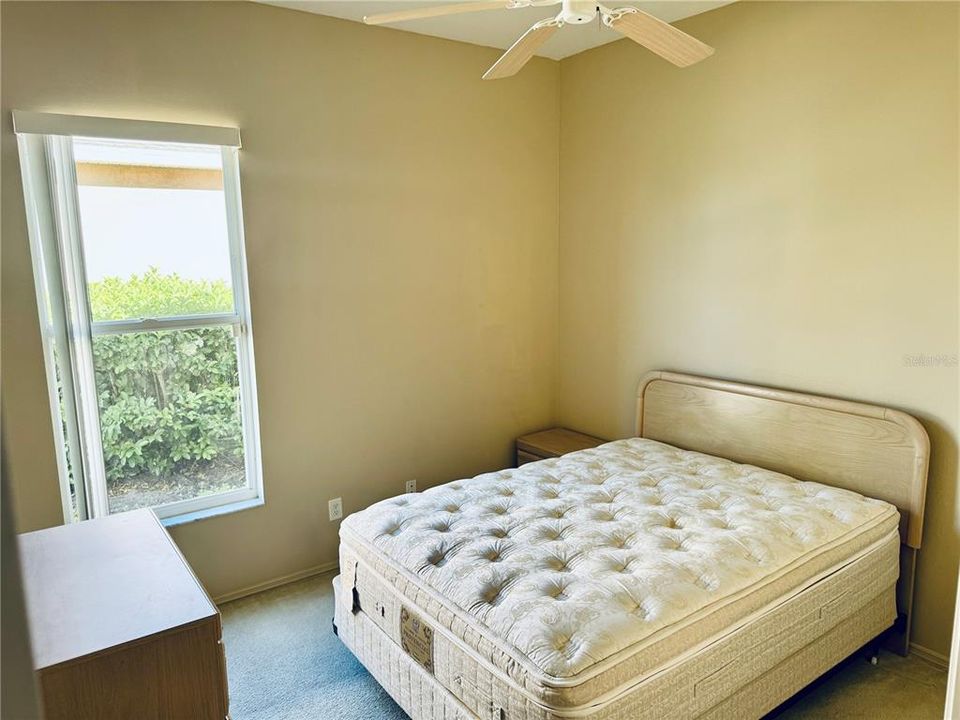 For Sale: $549,900 (3 beds, 2 baths, 2039 Square Feet)