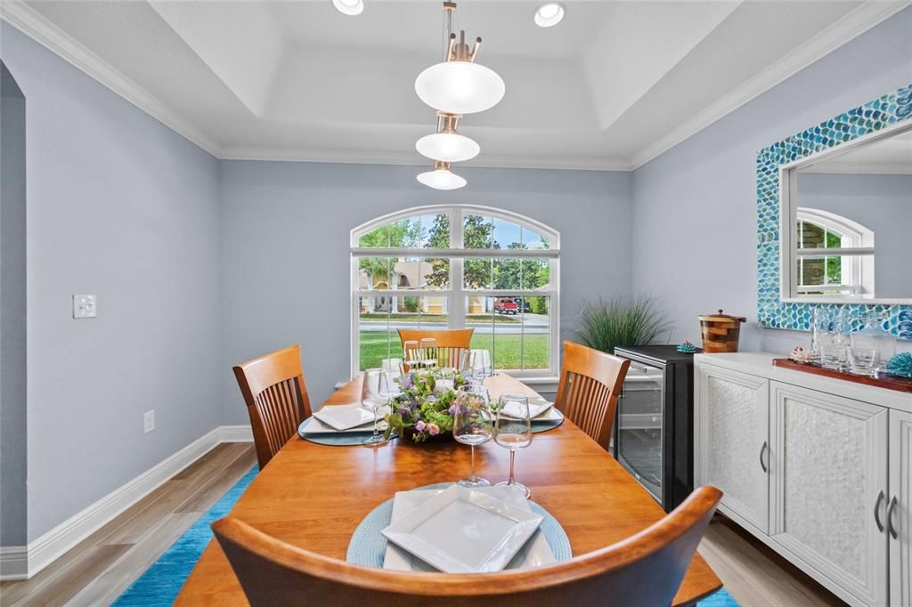 Active With Contract: $433,000 (3 beds, 2 baths, 1959 Square Feet)