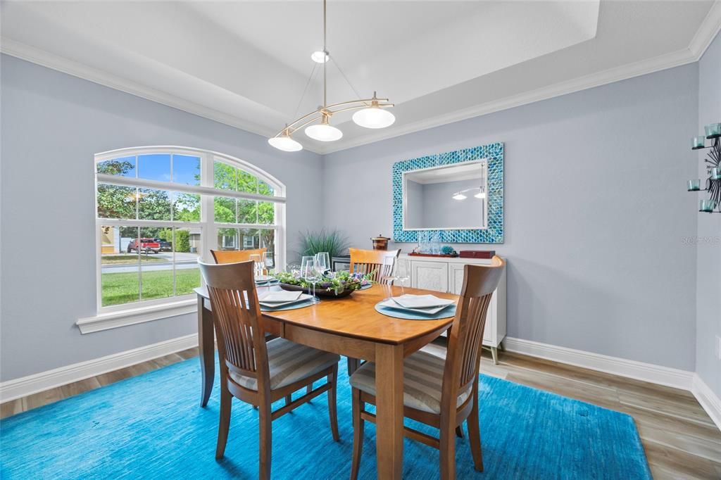 Active With Contract: $433,000 (3 beds, 2 baths, 1959 Square Feet)