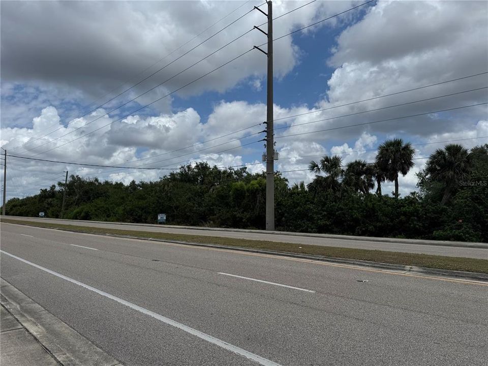 For Sale: $750,000 (2.98 acres)