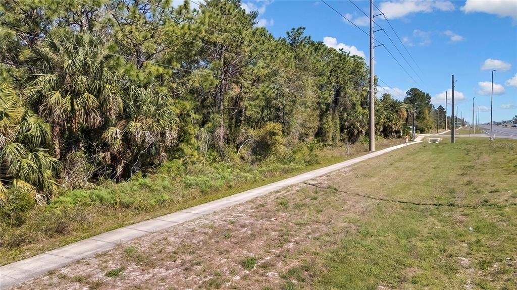 En Venta: $574,999 (3.56 acres)