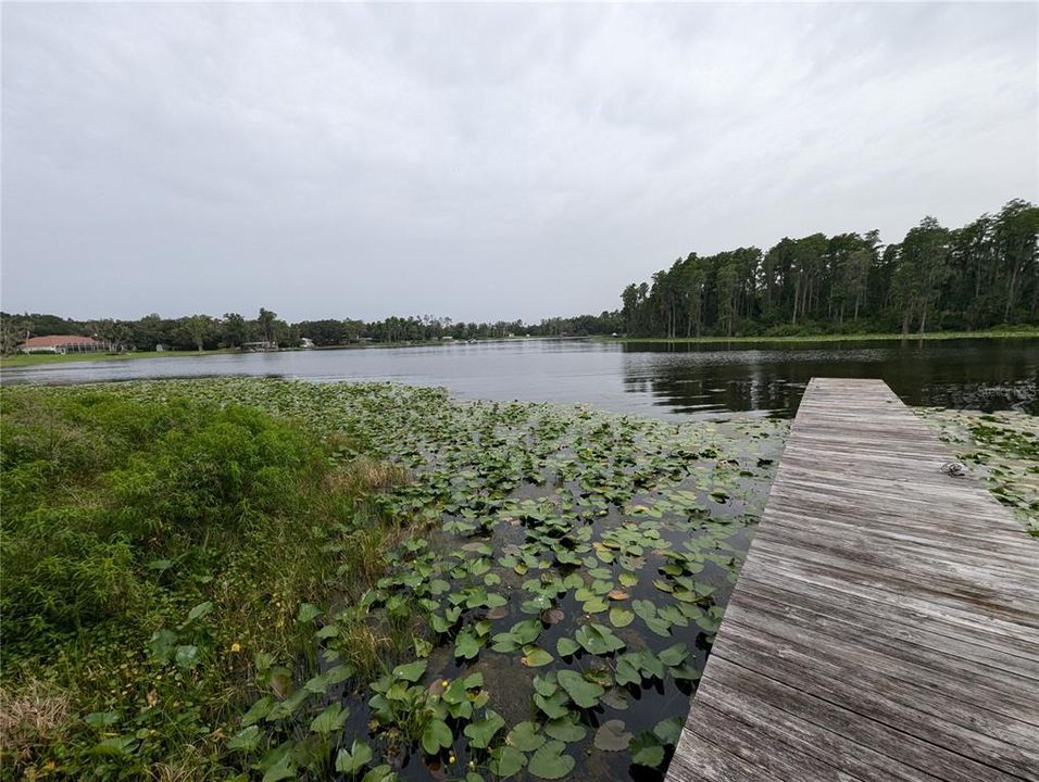 待售: $1,395,000 (6.46 acres)