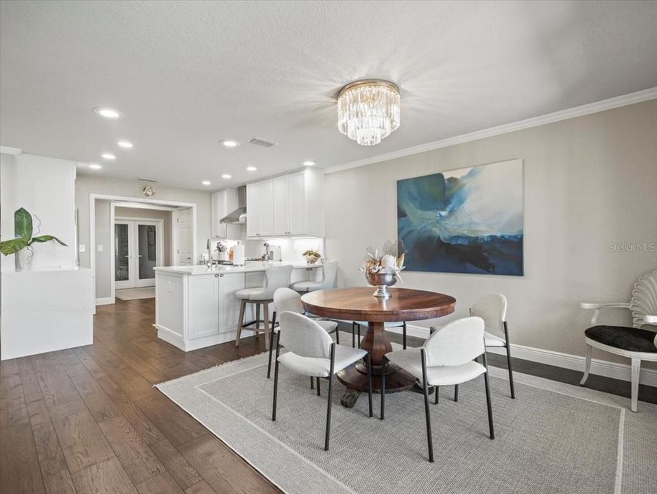 For Sale: $1,299,000 (3 beds, 2 baths, 2200 Square Feet)