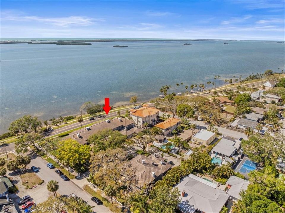 For Sale: $1,299,000 (3 beds, 2 baths, 2200 Square Feet)