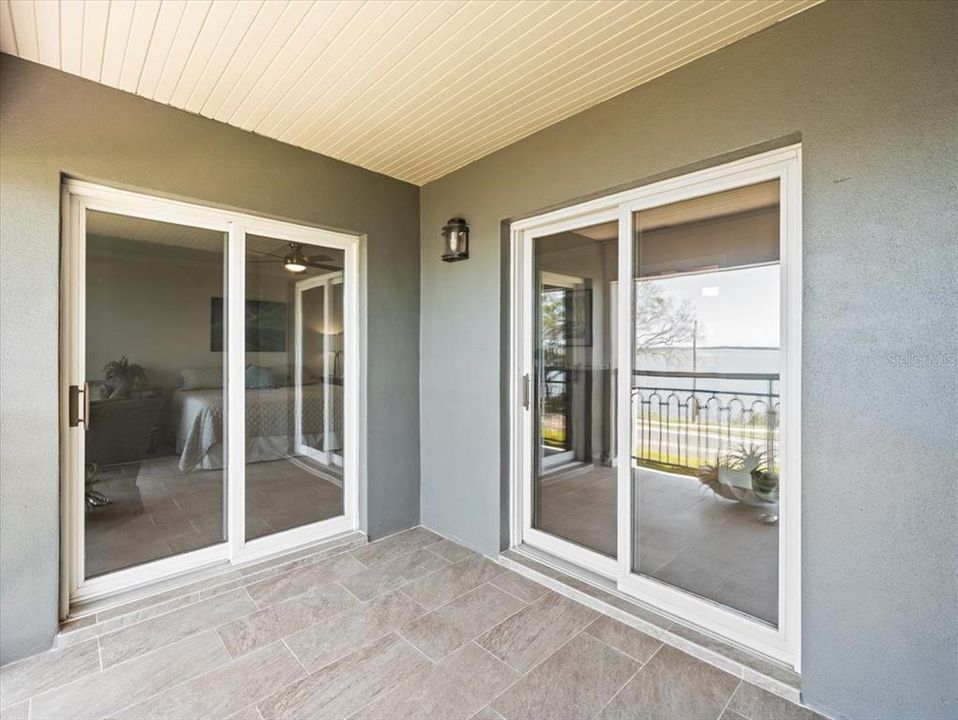 For Sale: $1,299,000 (3 beds, 2 baths, 2200 Square Feet)