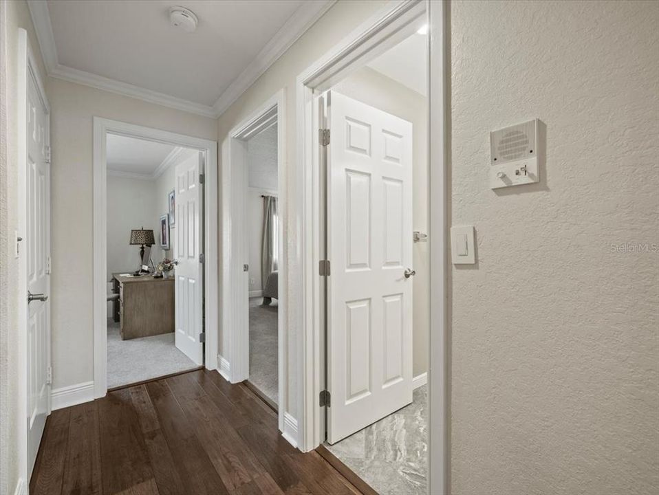 For Sale: $1,299,000 (3 beds, 2 baths, 2200 Square Feet)