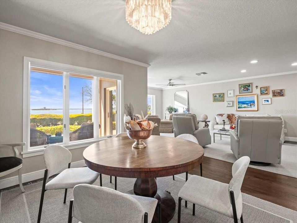 For Sale: $1,299,000 (3 beds, 2 baths, 2200 Square Feet)