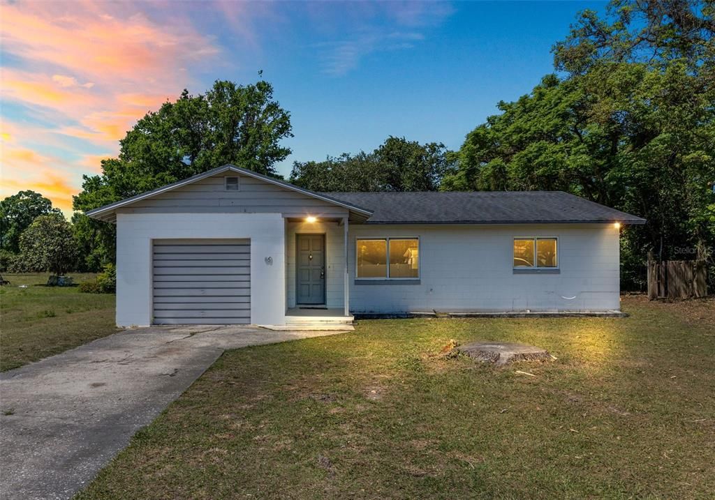 Недавно продано: $199,900 (2 спален, 1 ванн, 1093 Квадратных фут)