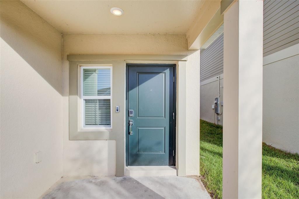 出租: $1,950 (4 贝兹, 2 浴室, 1879 平方英尺)