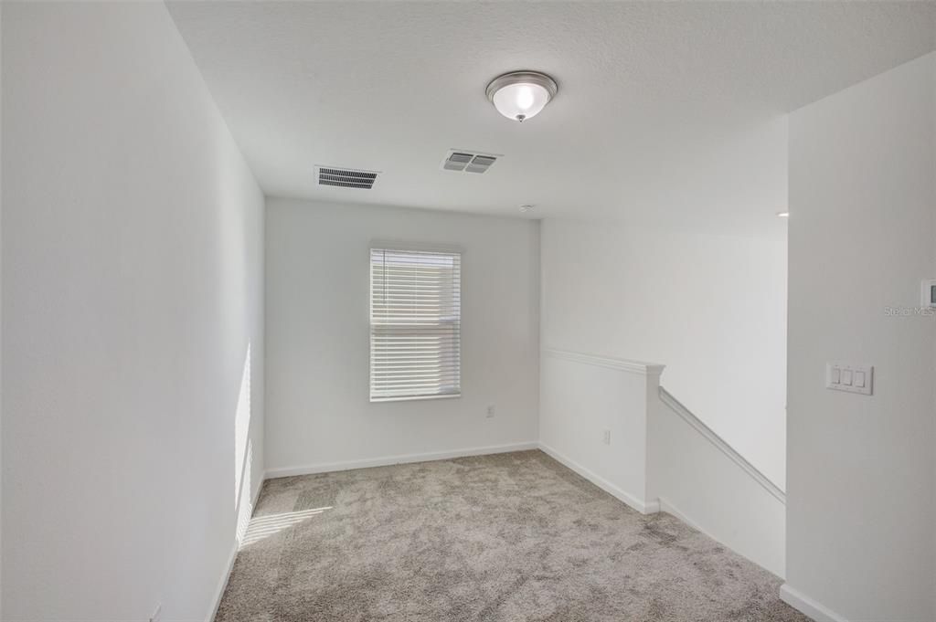 出租: $1,950 (4 贝兹, 2 浴室, 1879 平方英尺)