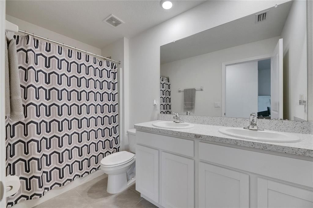 Active With Contract: $310,000 (4 beds, 2 baths, 2305 Square Feet)