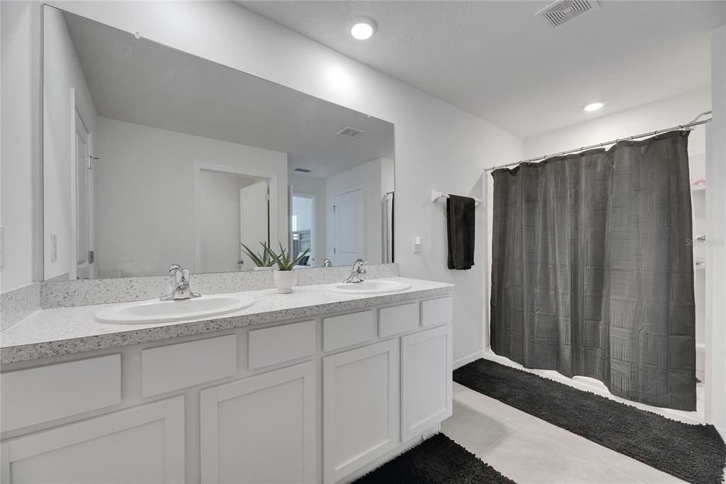 Active With Contract: $310,000 (4 beds, 2 baths, 2305 Square Feet)