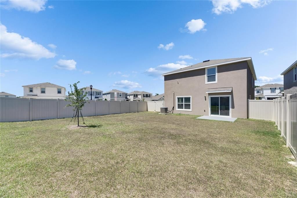 Active With Contract: $310,000 (4 beds, 2 baths, 2305 Square Feet)