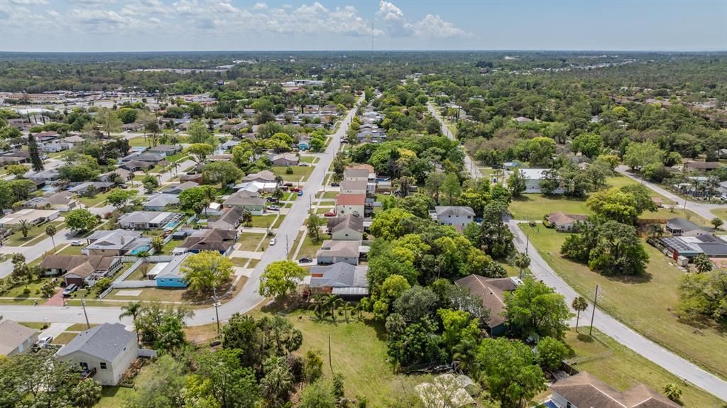 待售: $42,500 (0.28 acres)