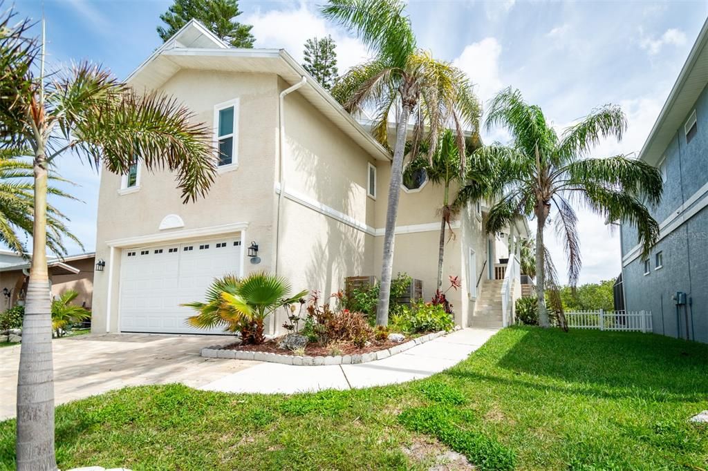 最近租的: $2,995 (4 贝兹, 3 浴室, 2486 平方英尺)