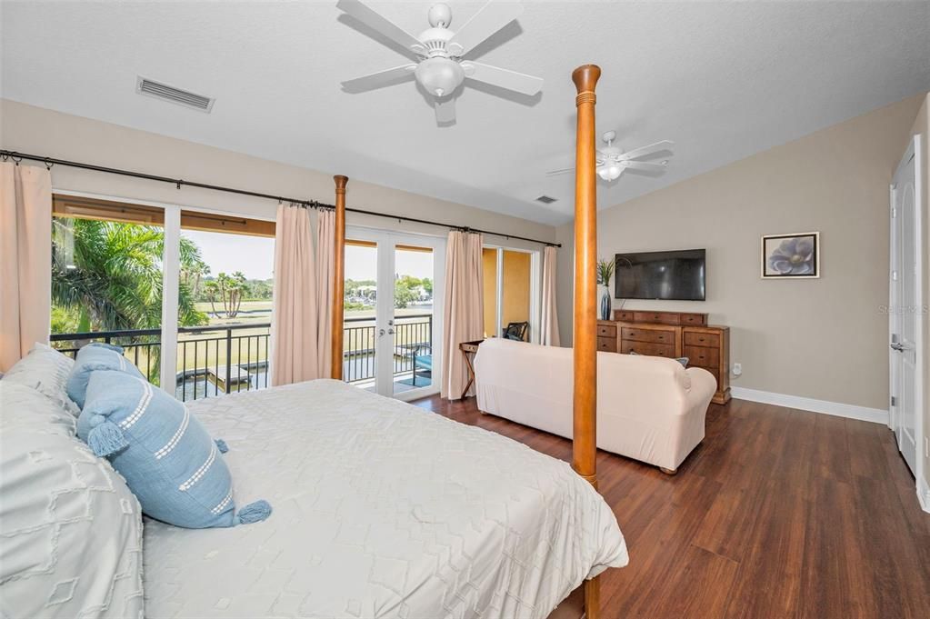 For Sale: $750,000 (3 beds, 3 baths, 2540 Square Feet)