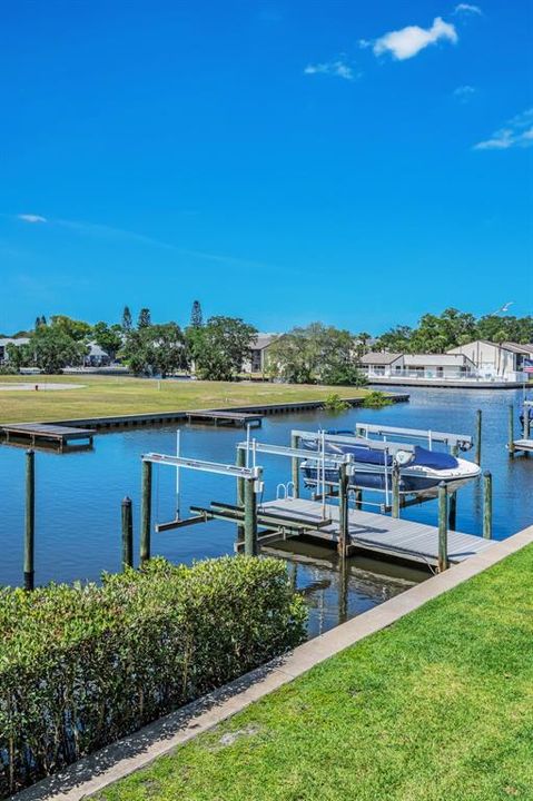 For Sale: $750,000 (3 beds, 3 baths, 2540 Square Feet)