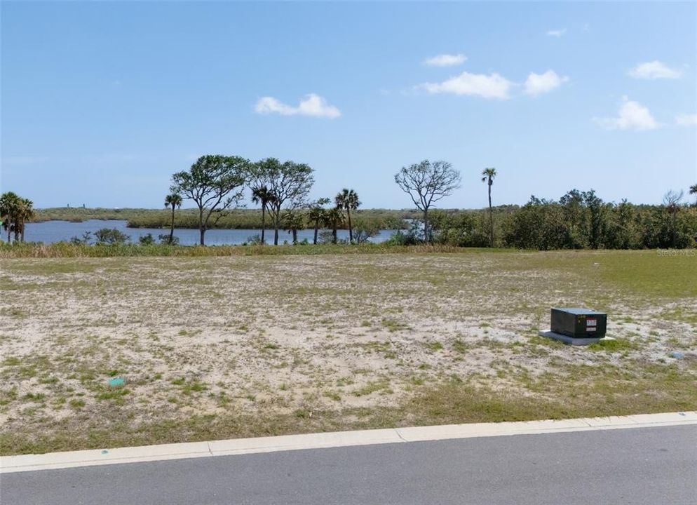 Recently Sold: $460,000 (0.15 acres)