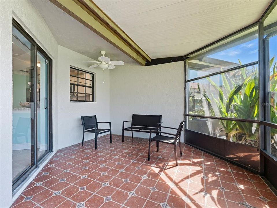 En Venta: $434,900 (3 camas, 2 baños, 1521 Pies cuadrados)