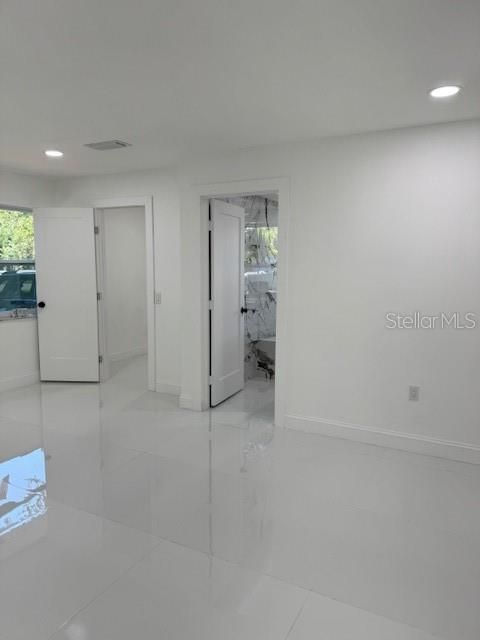 For Sale: $485,000 (4 beds, 3 baths, 2040 Square Feet)