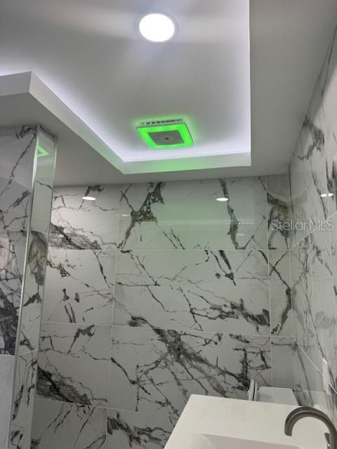 For Sale: $485,000 (4 beds, 3 baths, 2040 Square Feet)