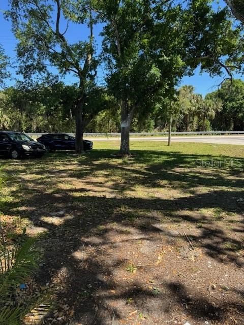 For Sale: $485,000 (4 beds, 3 baths, 2040 Square Feet)