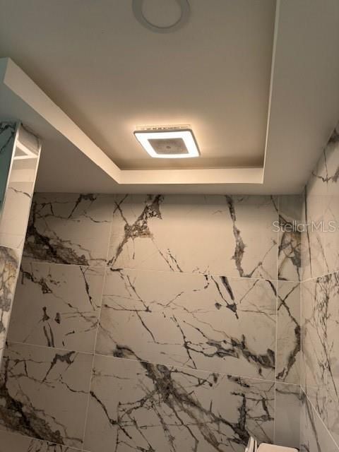 For Sale: $485,000 (4 beds, 3 baths, 2040 Square Feet)