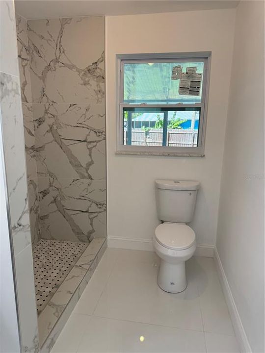 For Sale: $485,000 (4 beds, 3 baths, 2040 Square Feet)