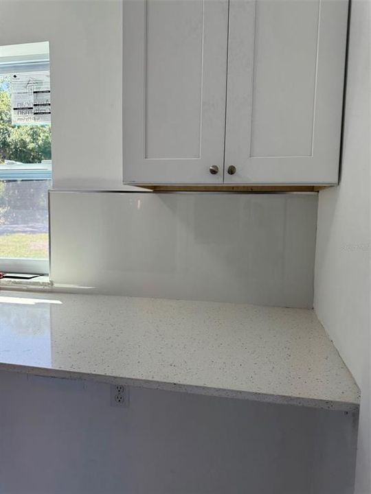 For Sale: $485,000 (4 beds, 3 baths, 2040 Square Feet)