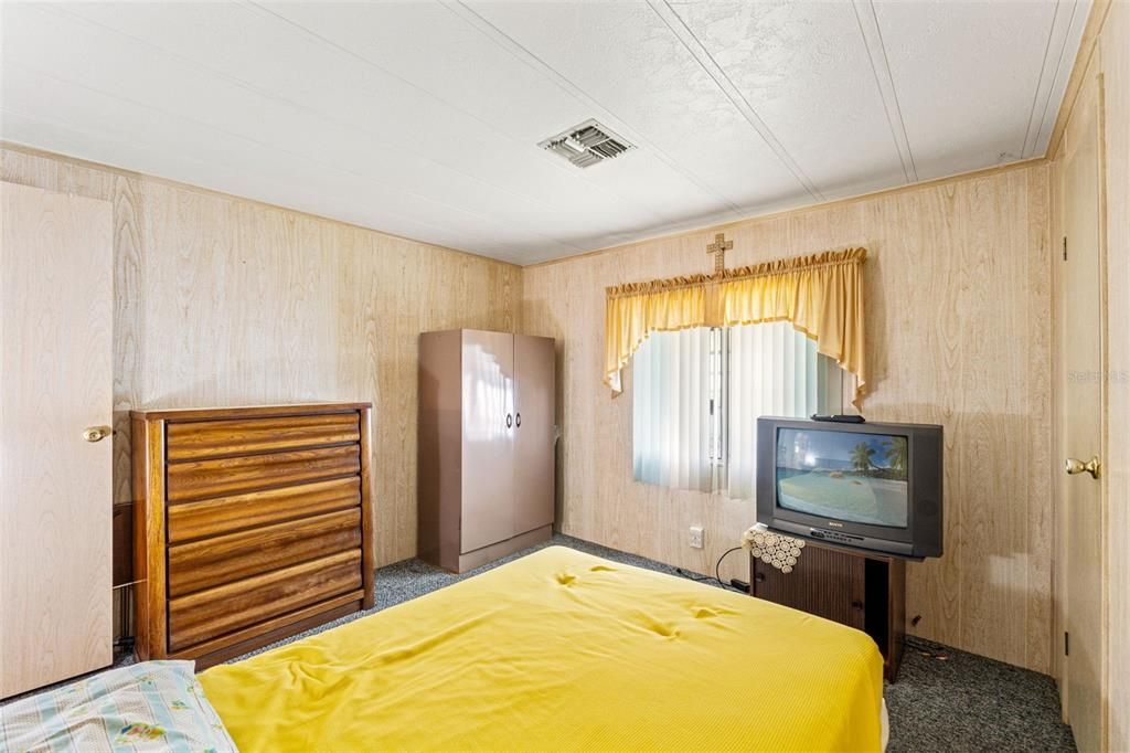 Activo con contrato: $89,900 (2 camas, 2 baños, 960 Pies cuadrados)