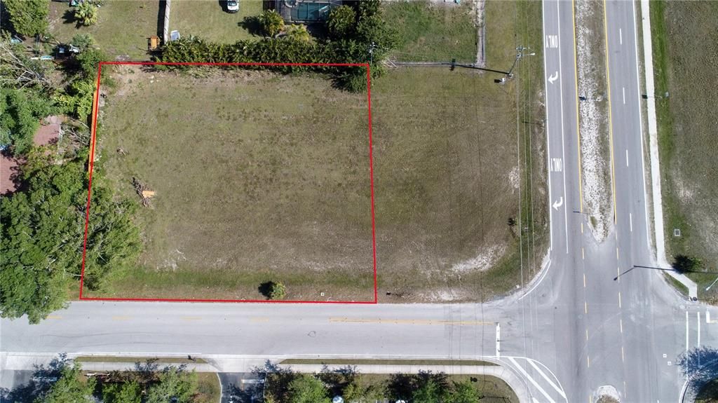 待售: $275,000 (0.49 acres)