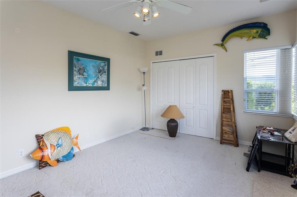 Active With Contract: $1,070,000 (3 beds, 2 baths, 2917 Square Feet)