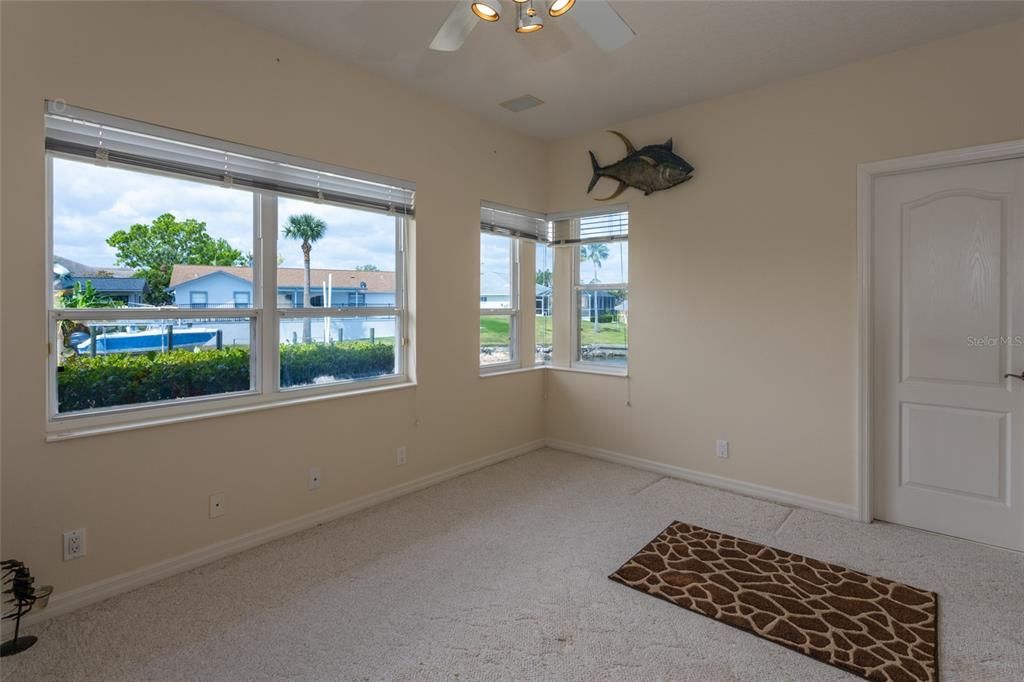 Active With Contract: $1,070,000 (3 beds, 2 baths, 2917 Square Feet)