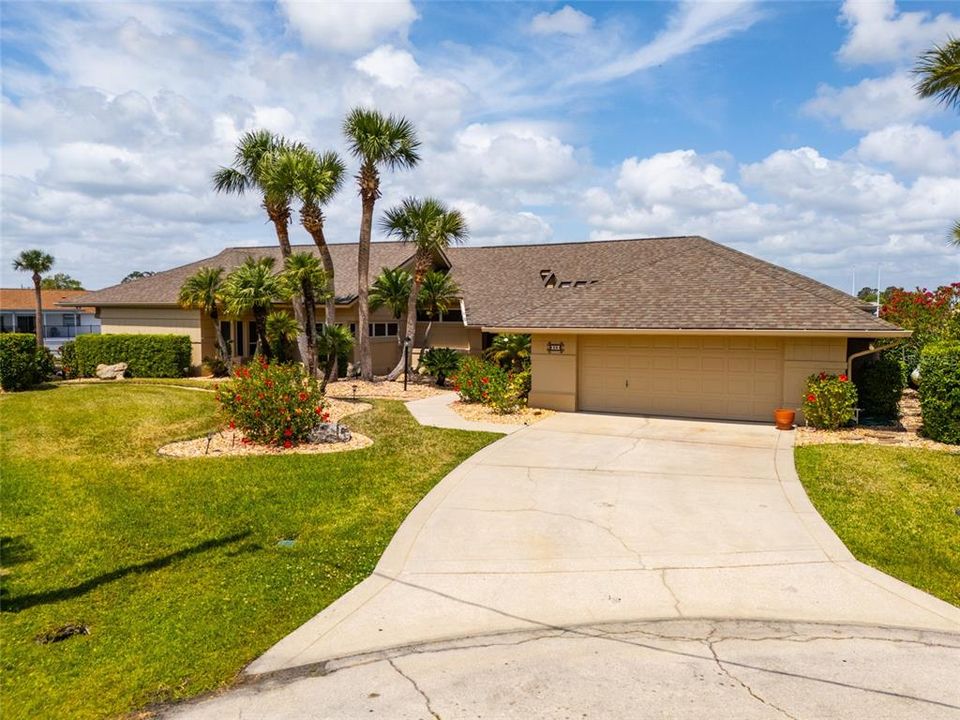 Active With Contract: $1,070,000 (3 beds, 2 baths, 2917 Square Feet)