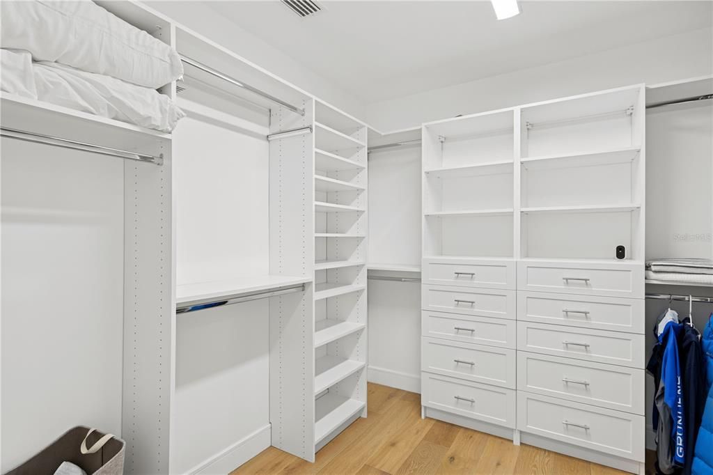 For Sale: $2,270,000 (4 beds, 3 baths, 2844 Square Feet)