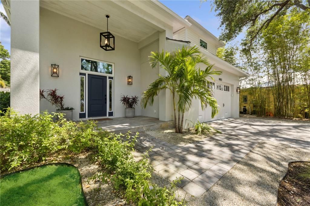 For Sale: $2,270,000 (4 beds, 3 baths, 2844 Square Feet)