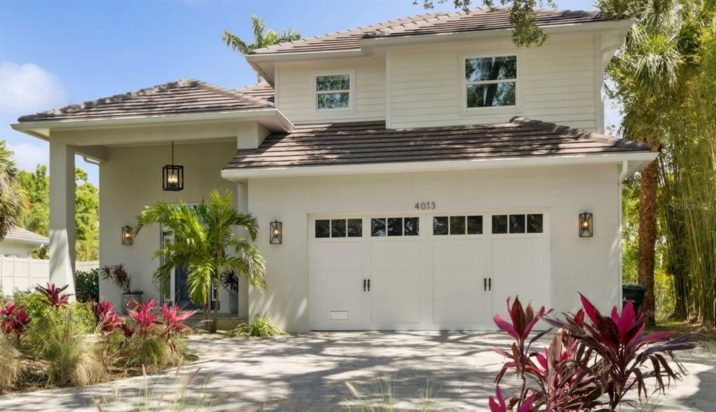 For Sale: $2,270,000 (4 beds, 3 baths, 2844 Square Feet)