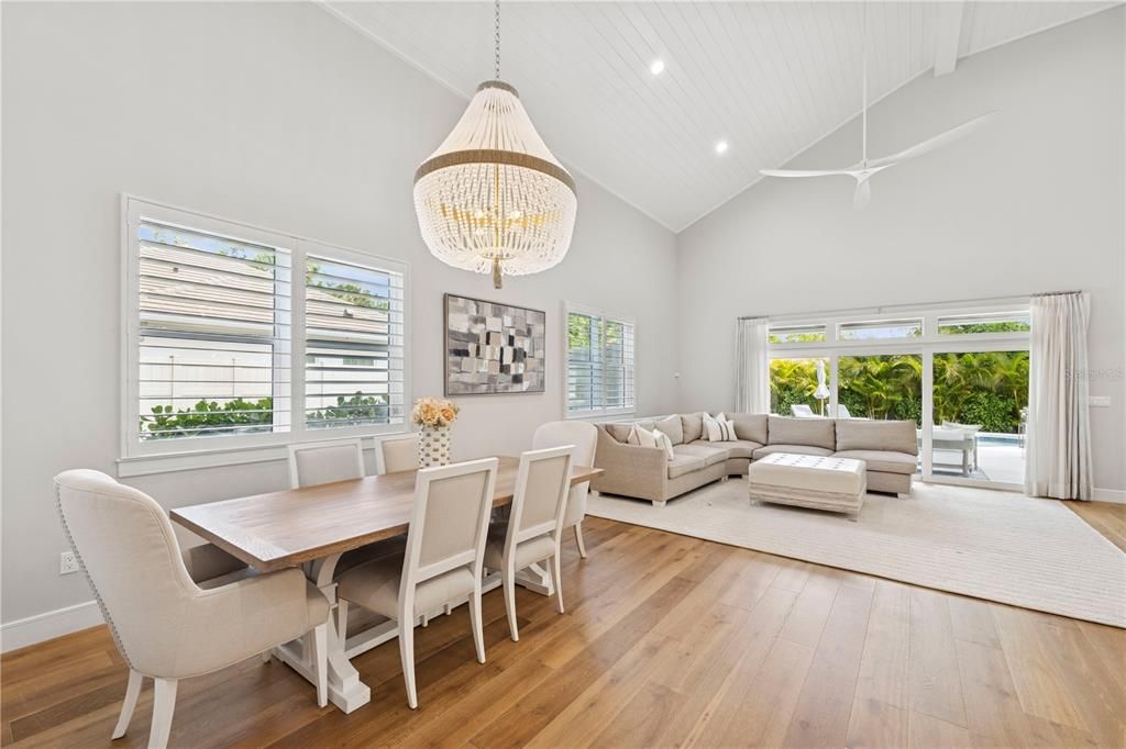 For Sale: $2,270,000 (4 beds, 3 baths, 2844 Square Feet)