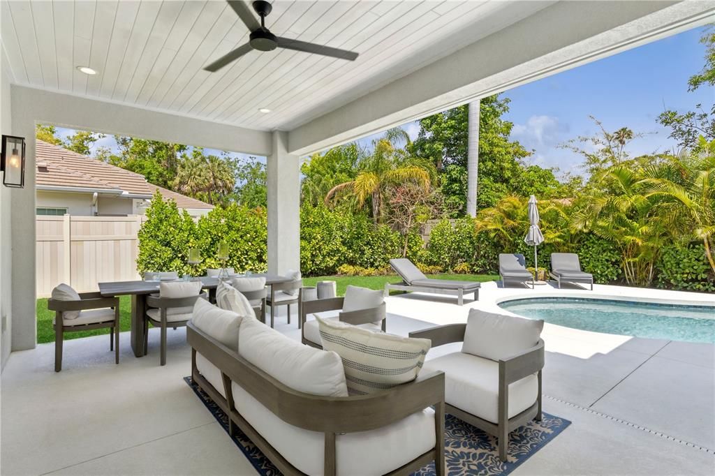 For Sale: $2,270,000 (4 beds, 3 baths, 2844 Square Feet)