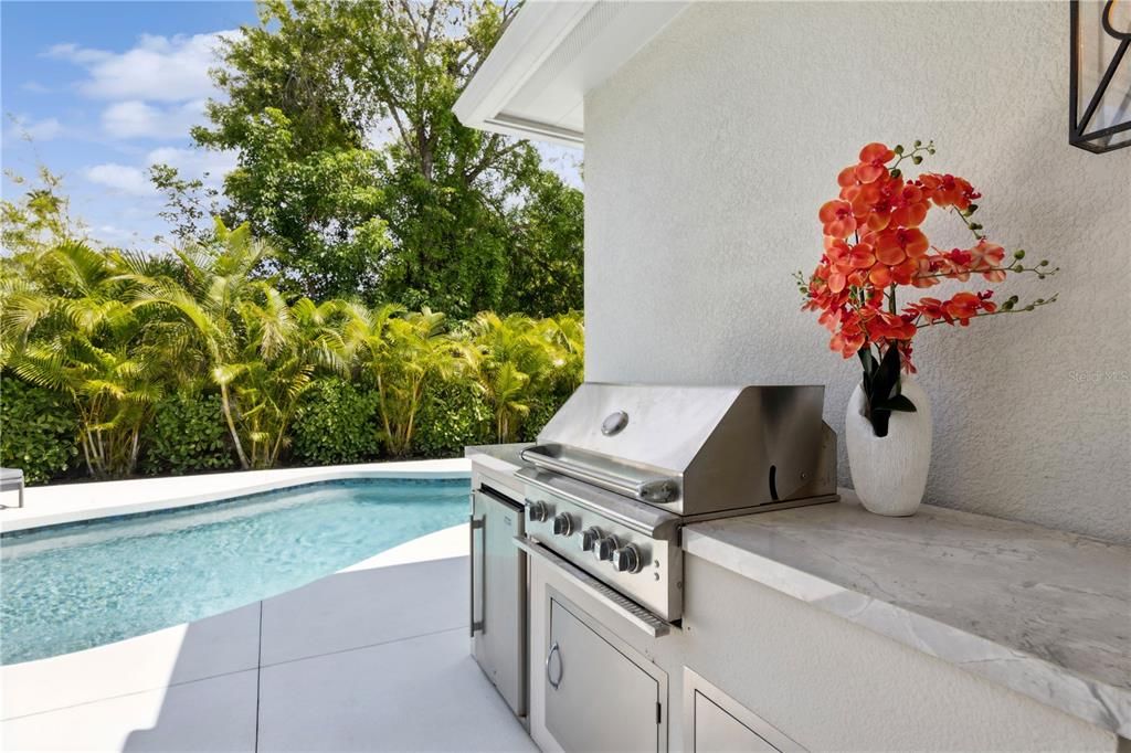 For Sale: $2,270,000 (4 beds, 3 baths, 2844 Square Feet)