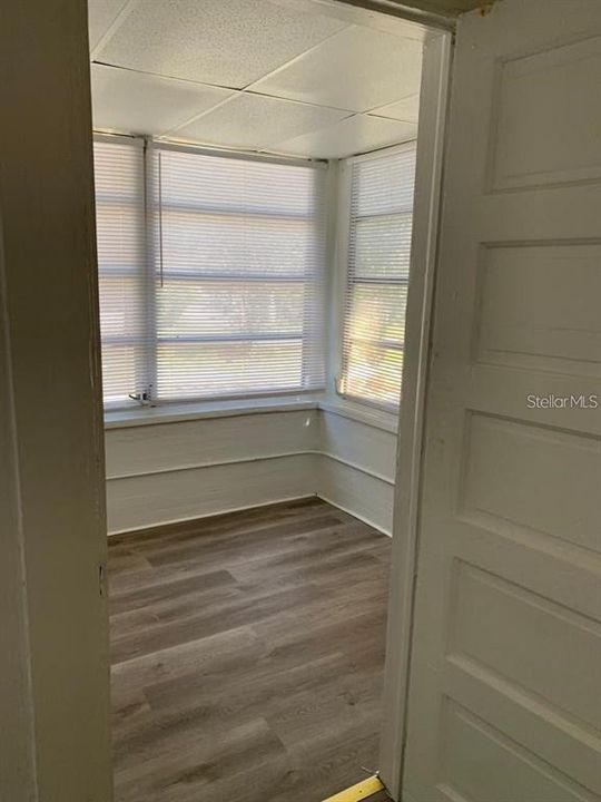 Active With Contract: $895,000 (0 beds, 0 baths, 3872 Square Feet)