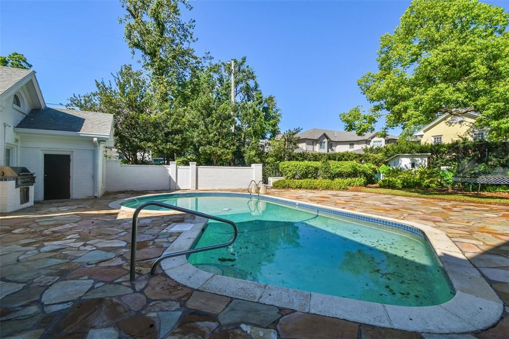 待售: $3,600,000 (5 贝兹, 5 浴室, 5050 平方英尺)