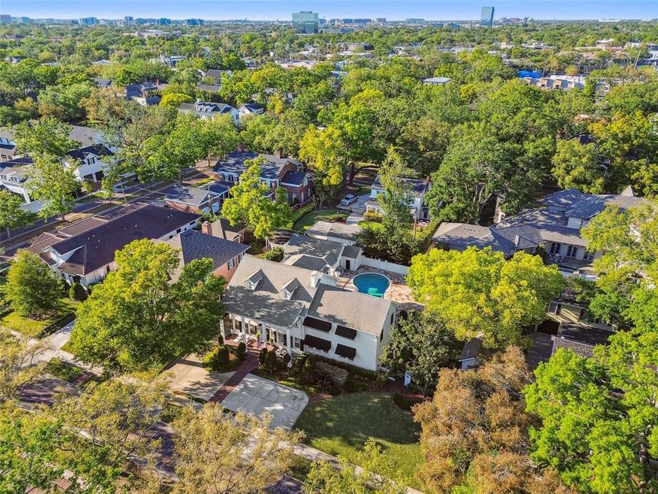 待售: $3,600,000 (5 贝兹, 5 浴室, 5050 平方英尺)