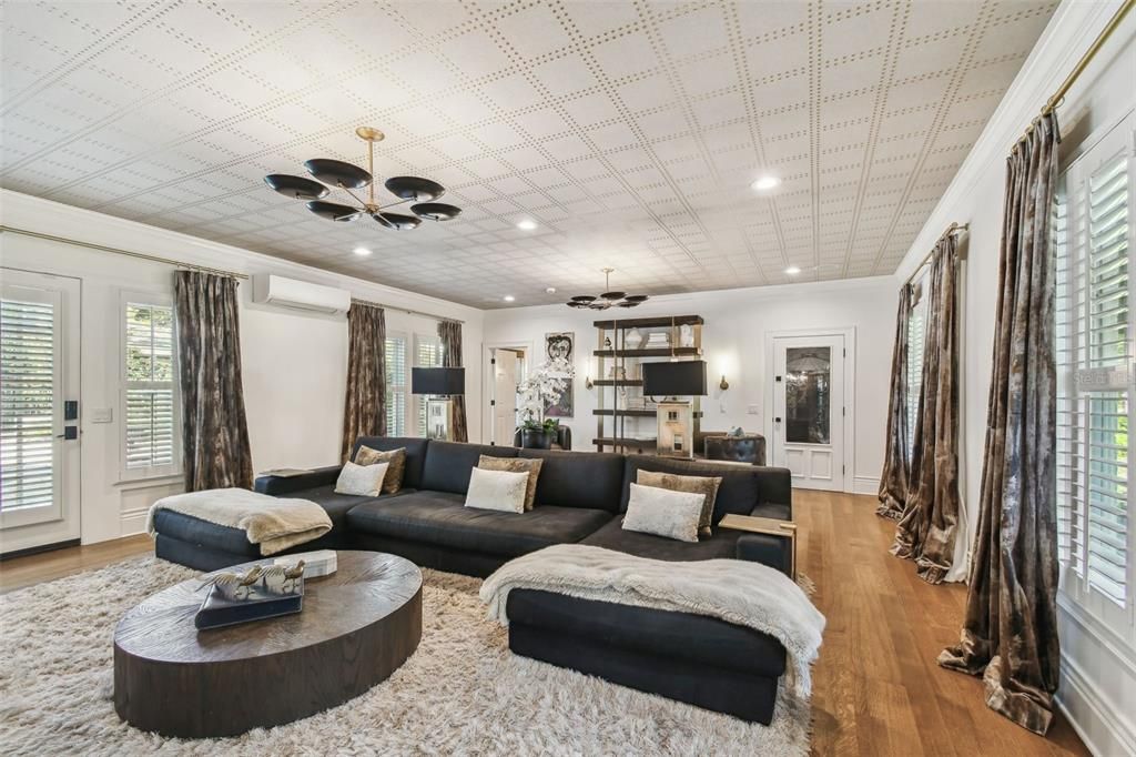 待售: $3,600,000 (5 贝兹, 5 浴室, 5050 平方英尺)